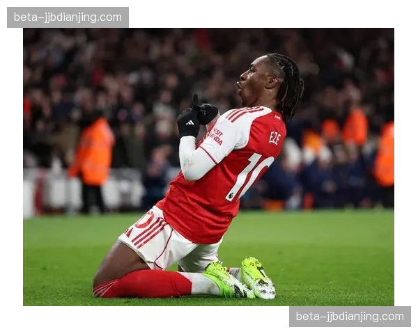 曼联维拉同积51分净胜球定排名,两队将迎背靠背6分大战 曼联维拉同积51分净胜球定排名,两队将迎背靠背6分大战